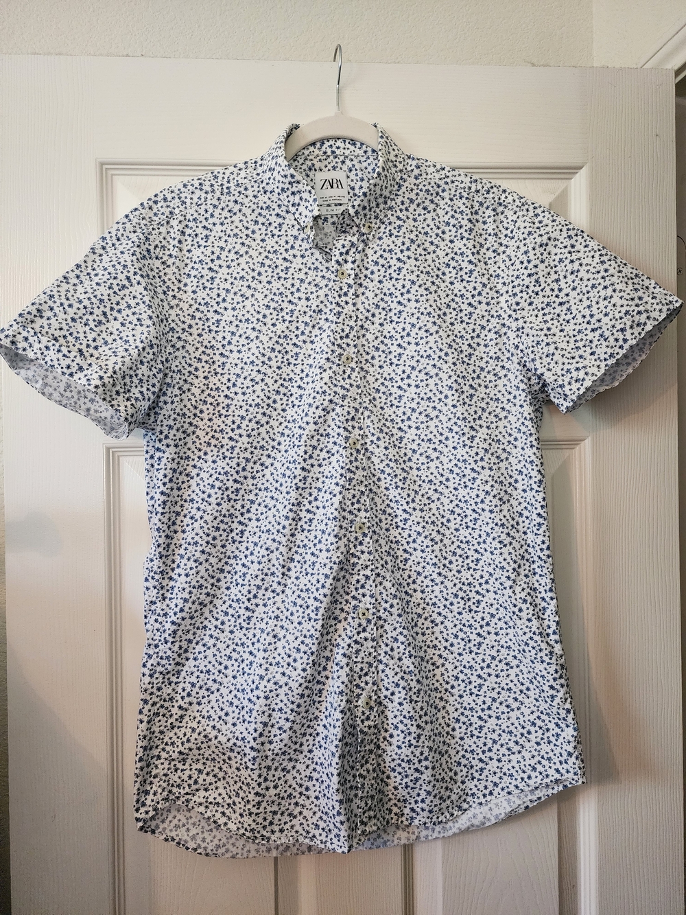 Zara Men's Slim Fit Short-Sleeve Floral Button Up